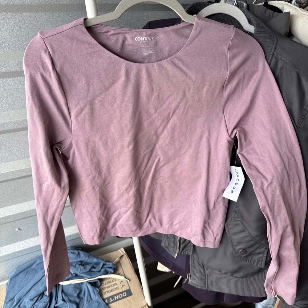 Contour by PacSun Long Sleeve Crew Neck Crop Top Size M
